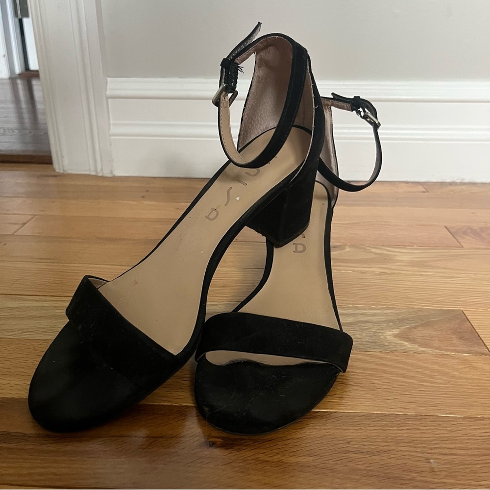 Unisa sandal heel